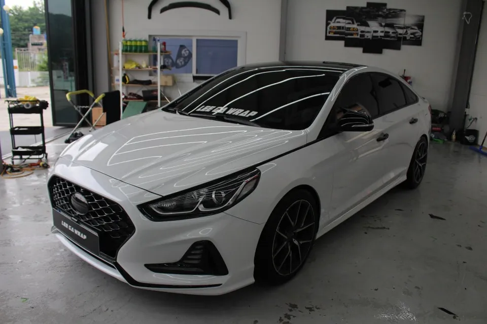 Hyundai Sonata New Riseのカーラッピング事例｜費用目安・仕上がり 施工写真 2-3