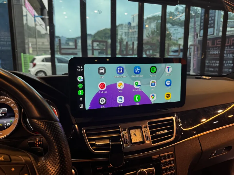 Mercedes-Benz E-Class W212 android head unit - Mercedes-Benz E-Class W212 Android Head Unit Upgrade photo 4