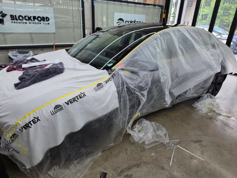 Tesla Model 3 PPF施工事例|費用目安と仕上がり 施工写真 4-1