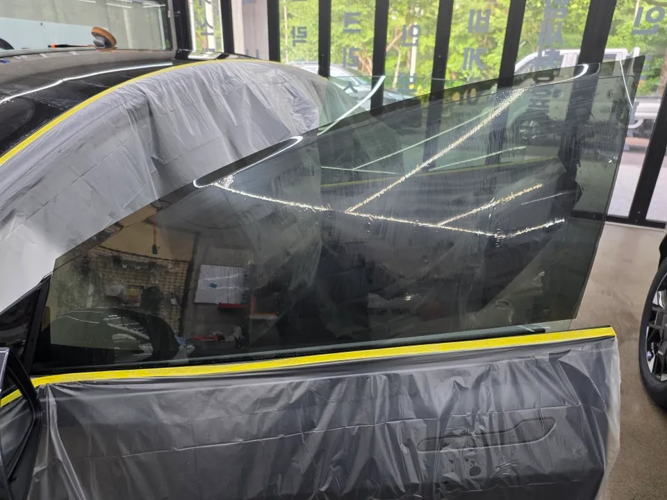 Tesla Model 3 PPF施工事例|費用目安と仕上がり 施工写真 4-2