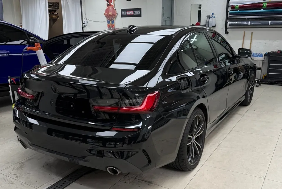 BMW 3 Series G20 カーラッピング事例|マットダークグレー 施工写真 2-3
