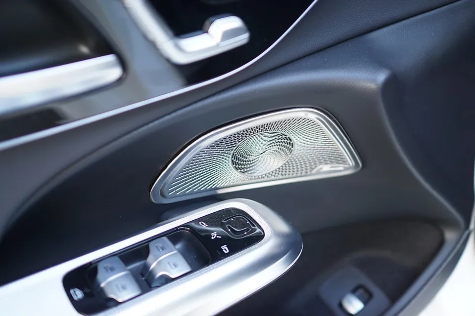 Mercedes-Benz E-Class W214 car audio - Mercedes-Benz E-Class W214 Burmester Speaker Upgrade Review photo 4