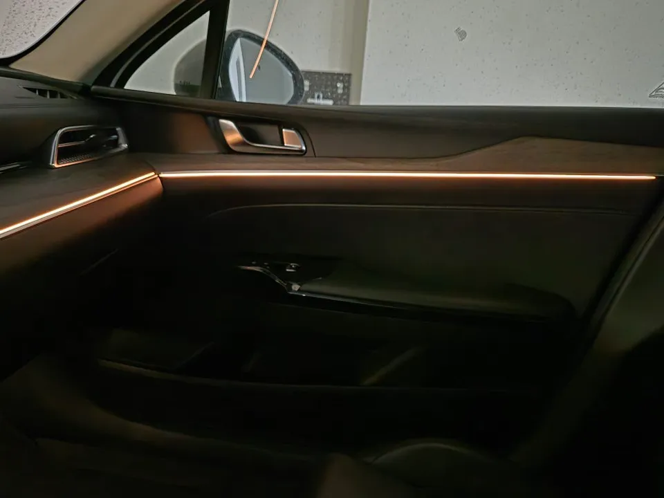 Kia K5 DL3 ambient lighting - Kia K5 Ambient Lighting Review: Enhanced Interior LED Mood photo 4