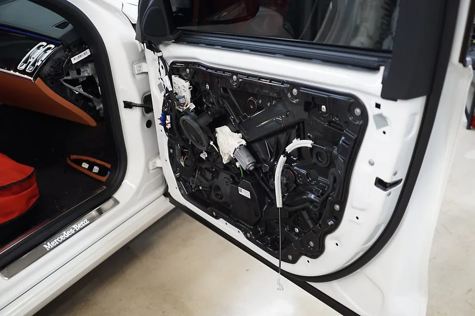 Mercedes-Benz S-Class W223のカーオーディオ施工事例 施工写真 1-3