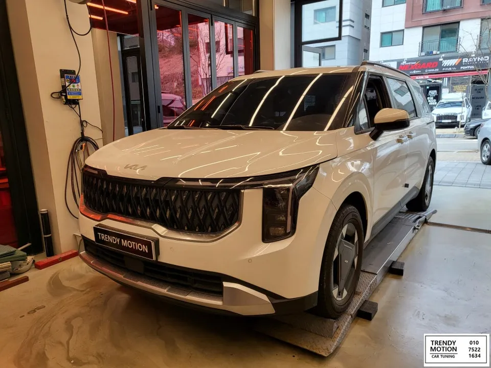 Kia Carnival KA4 seat ventilation installation result