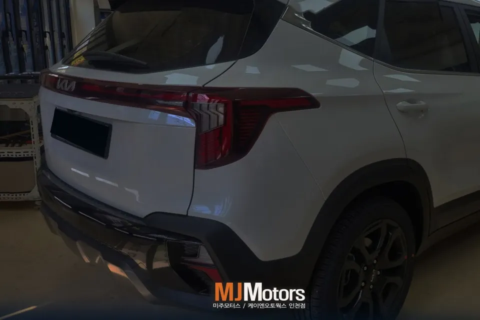 Kia Seltos Interior Customization Review — Enhanced Durability photo 3