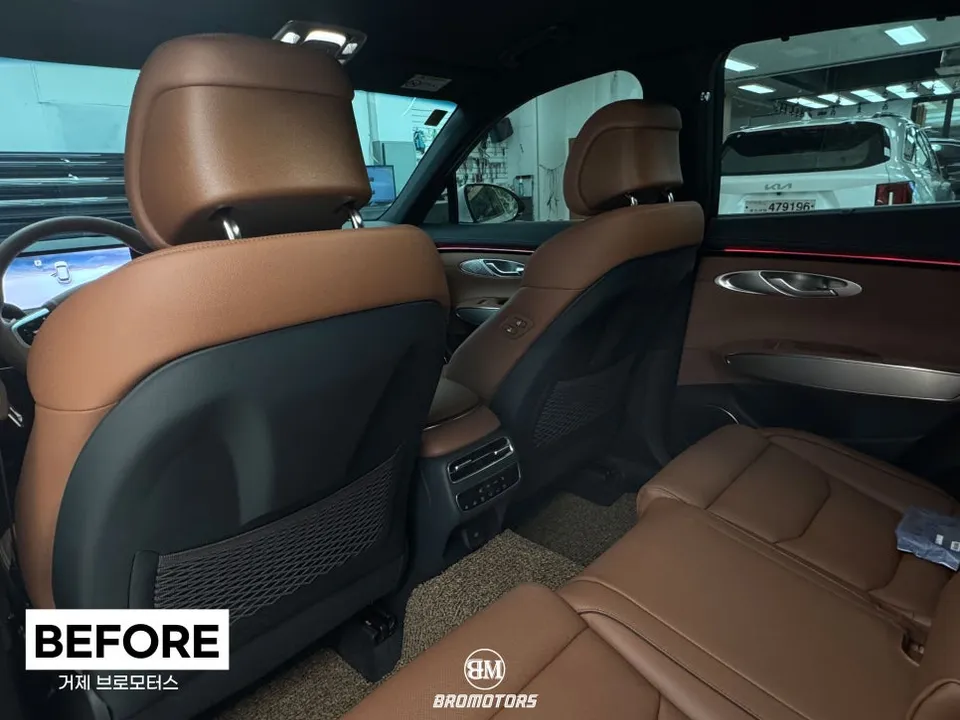 Genesis GV70 oem options - Genesis GV70 Factory Option Retrofit Review photo 5