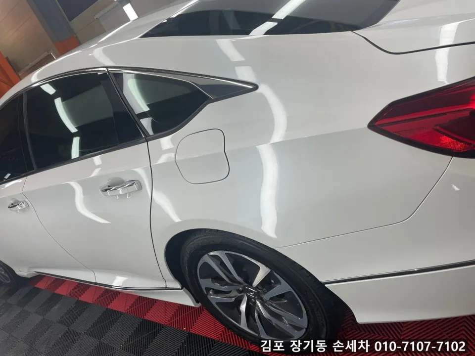 Honda Accordのガラスコーティング事例｜費用目安・仕上がり 施工写真 3-1