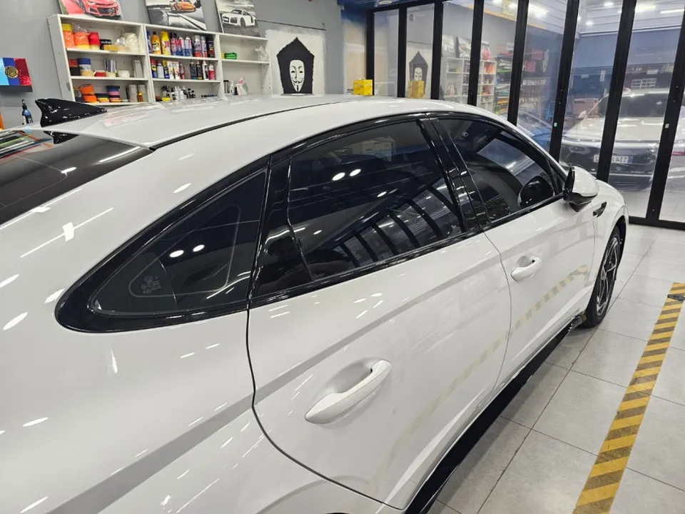 Hyundai Sonata DN8のカーラッピング事例｜費用目安・仕上がり 施工写真 2-3