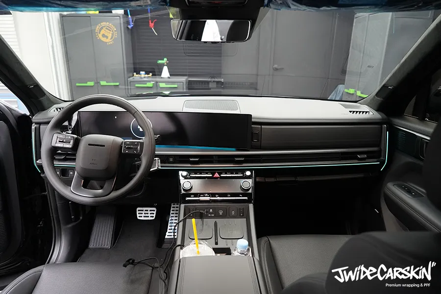 Hyundai Santa Fe PPF Review — Enhanced Interior Display Protectio photo 2