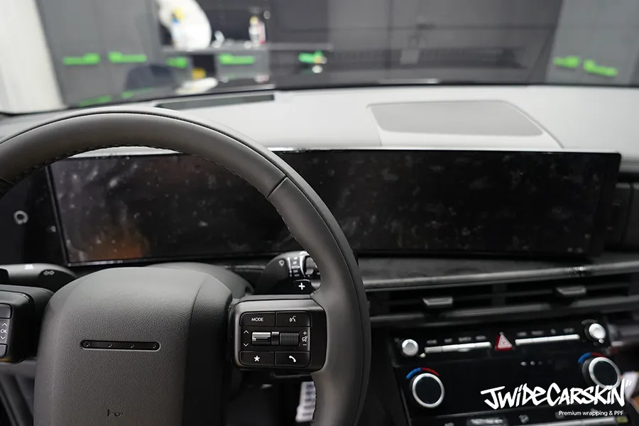 Hyundai Santa Fe ppf - Hyundai Santa Fe PPF Review — Enhanced Interior Display Protectio photo 6