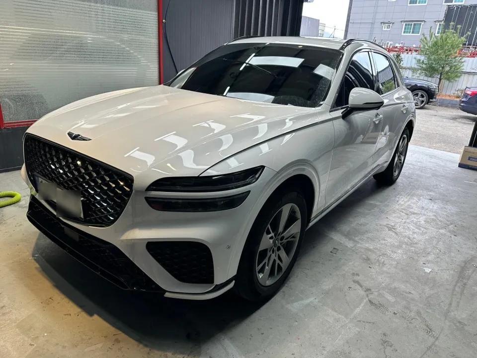Genesis GV70 paint correction installation result