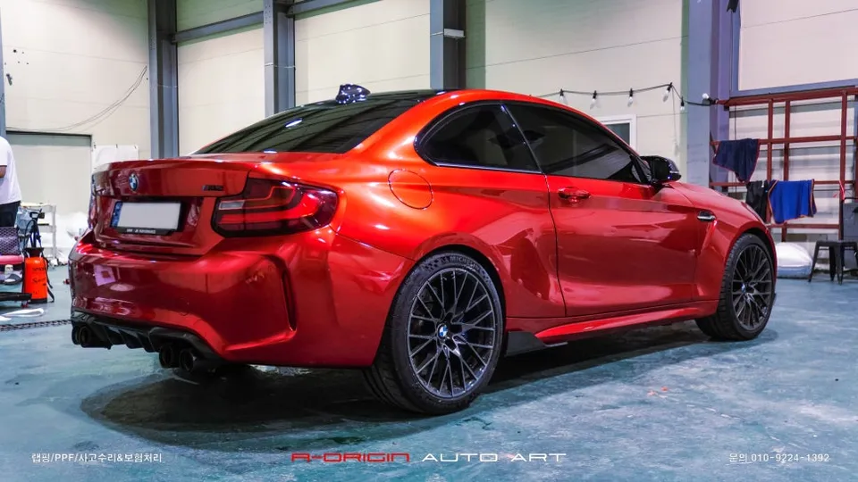 BMW M2のカーラッピング事例｜費用目安・仕上がり 施工写真 1-3