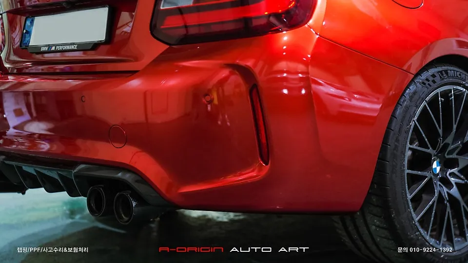 BMW M2のカーラッピング事例｜費用目安・仕上がり 施工写真 2-3