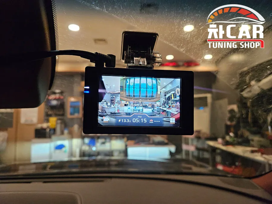 Genesis G90 dash cam - Genesis G90 Dash Cam Installation Review: FineVu LXQ600 Power photo 5
