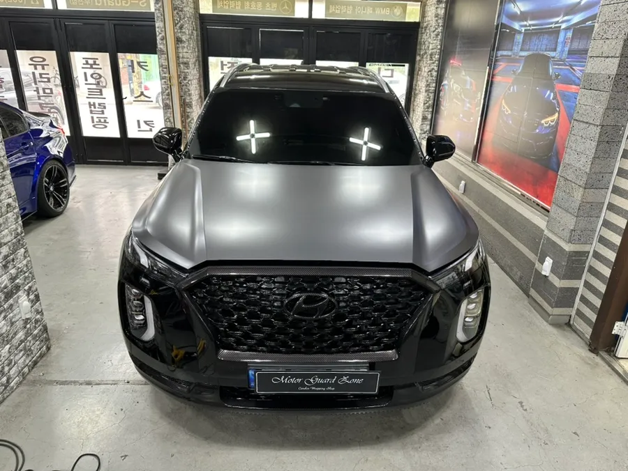 Hyundai Palisade vinyl wrap - Hyundai Palisade Vinyl Wrap Review: Satin Dark Gray photo 4