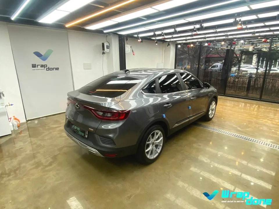 Renault XM3のカーラッピング事例｜費用目安・仕上がり 施工写真 2-1