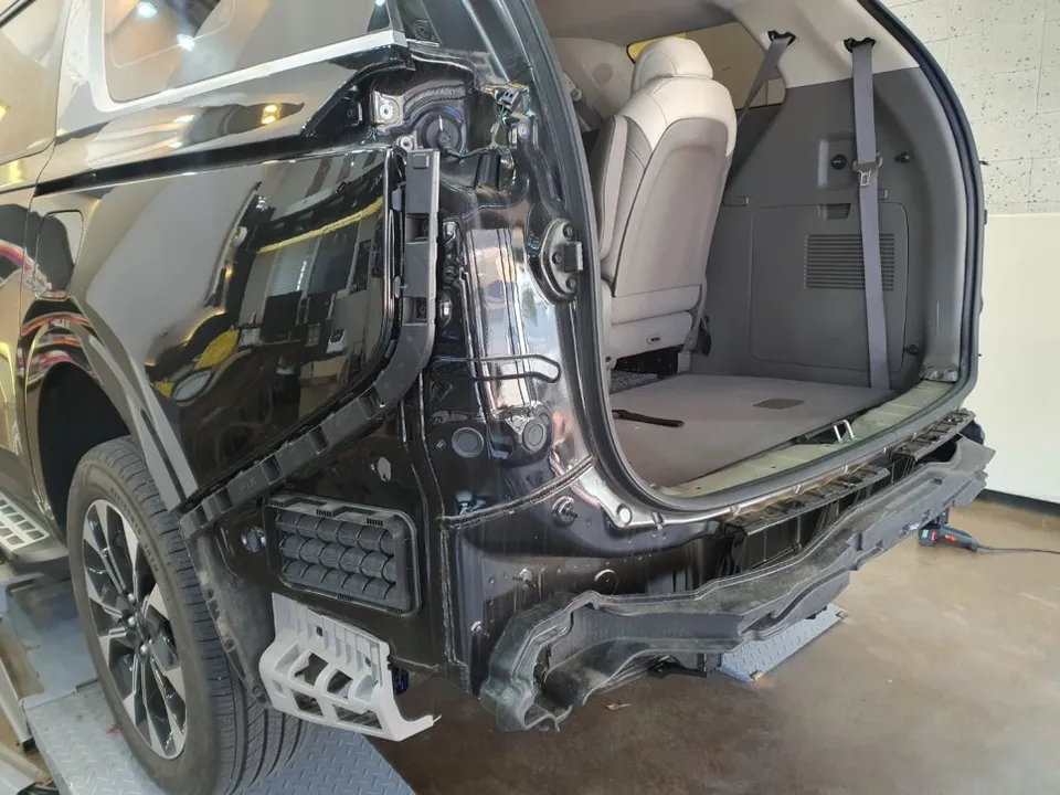 Kia Carnival KA4 surround view camera - Kia Carnival KA4 360 Camera Installation Review photo 5