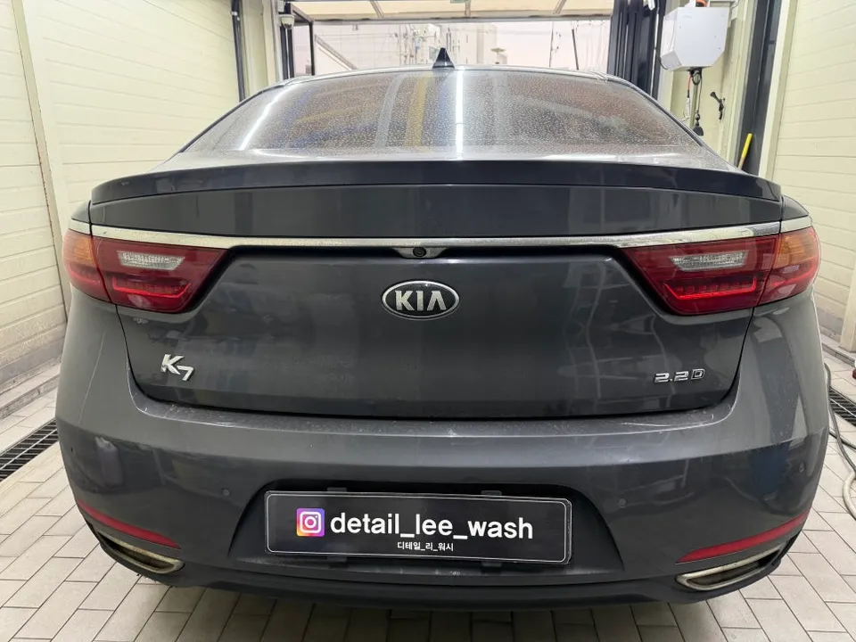 Kia K7のガラスコーティング事例｜費用目安と仕上がり 施工写真 4-2