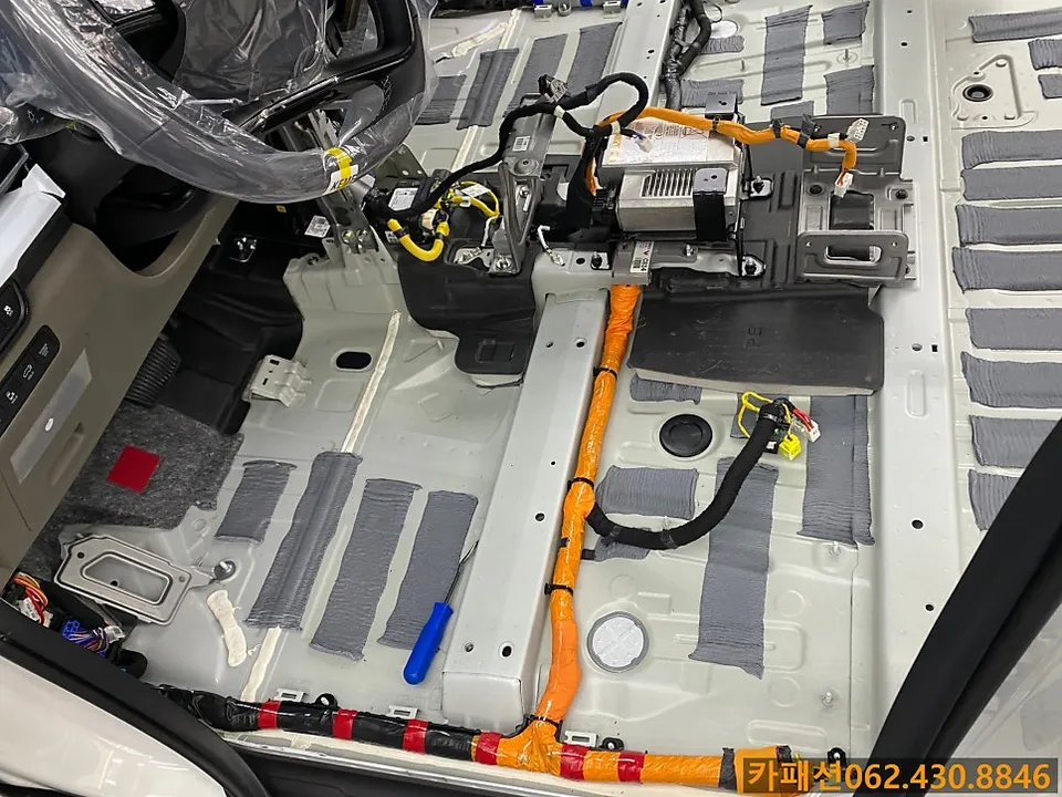 Kia Carnival 4th Gen window tinting - Kia Carnival 4th Gen Window Tinting Review photo 3
