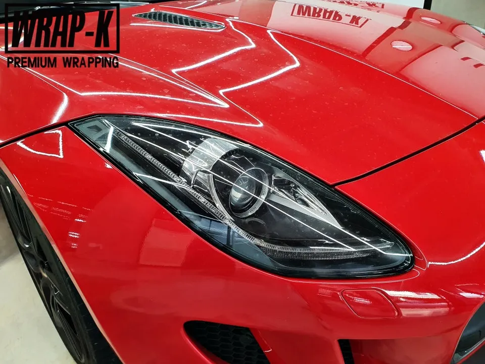 Jaguar F-TypeのPPF施工事例|ヘッドライトの印象変化 施工写真 2-1
