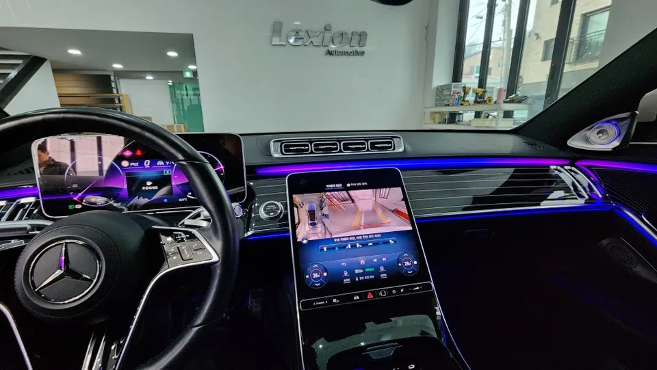 Porsche Panamera 971 ambient lighting - Porsche Panamera 971 Ambient Lighting Review: Cost & Results photo 3