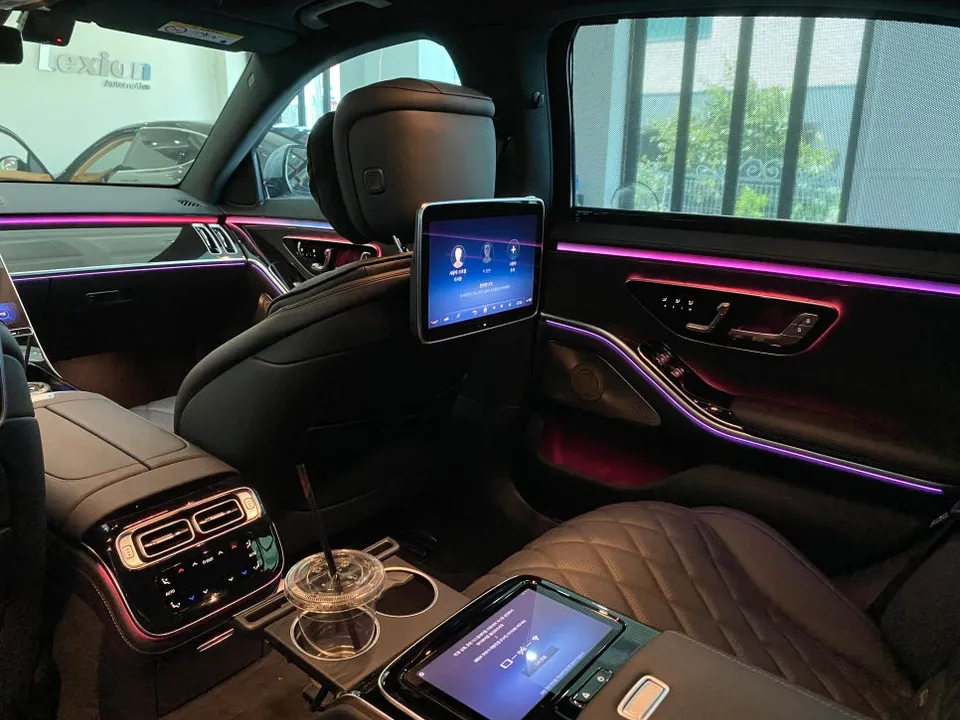 Porsche Panamera 971 ambient lighting - Porsche Panamera 971 Ambient Lighting Review: Cost & Results photo 4