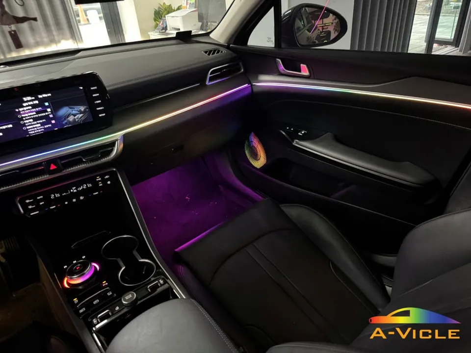 Kia K5 ambient lighting - Kia K5 Ambient Lighting Review: Seamless Integration & Mood Light photo 4