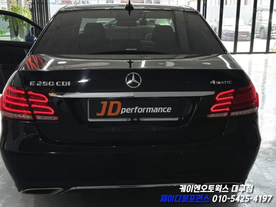 Mercedes-Benz E-Class W212 lighting upgrade - Mercedes-Benz E-Class W212 Lighting Upgrade Review — Enhanced Saf photo 4