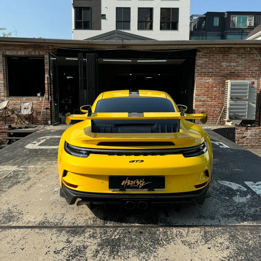 ポルシェ911のPPF施工事例｜費用目安と仕上がり 施工写真 1-3