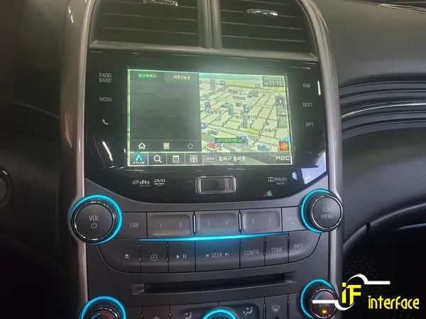 Chevrolet MalibuのAndroid Auto・CarPlay取付事例 施工写真 5