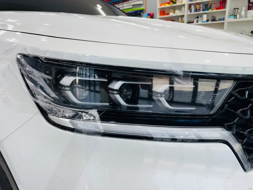 Kia Sorento MQ4 ppf - Kia Sorento MQ4 PPF Review — Headlight Protection photo 4