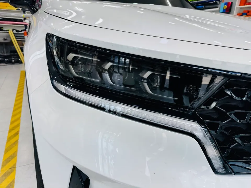 Kia Sorento MQ4 ppf - Kia Sorento MQ4 PPF Review — Headlight Protection photo 5