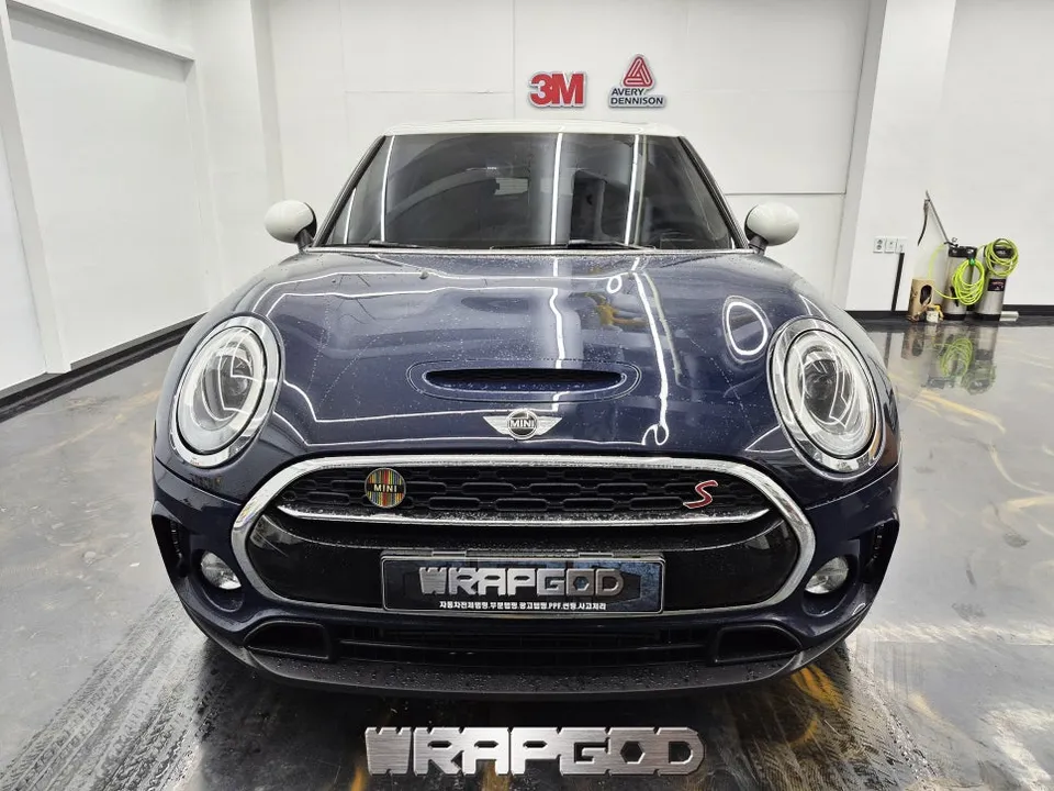 MINI Clubmanのカーラッピング事例|費用目安・仕上がり 施工写真 2-1