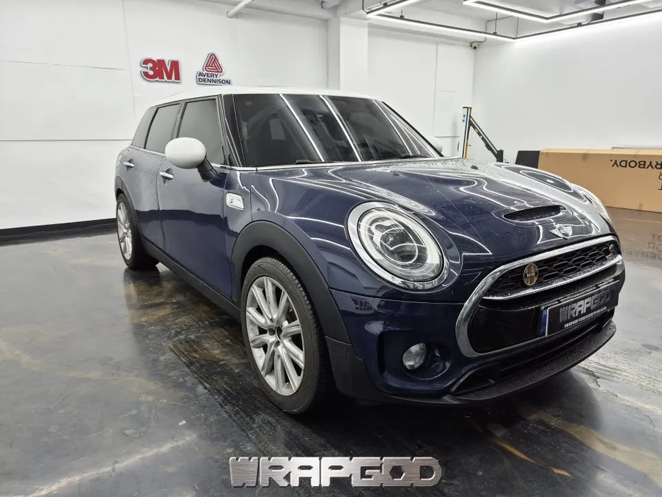 MINI Clubmanのカーラッピング事例|費用目安・仕上がり 施工写真 1-2