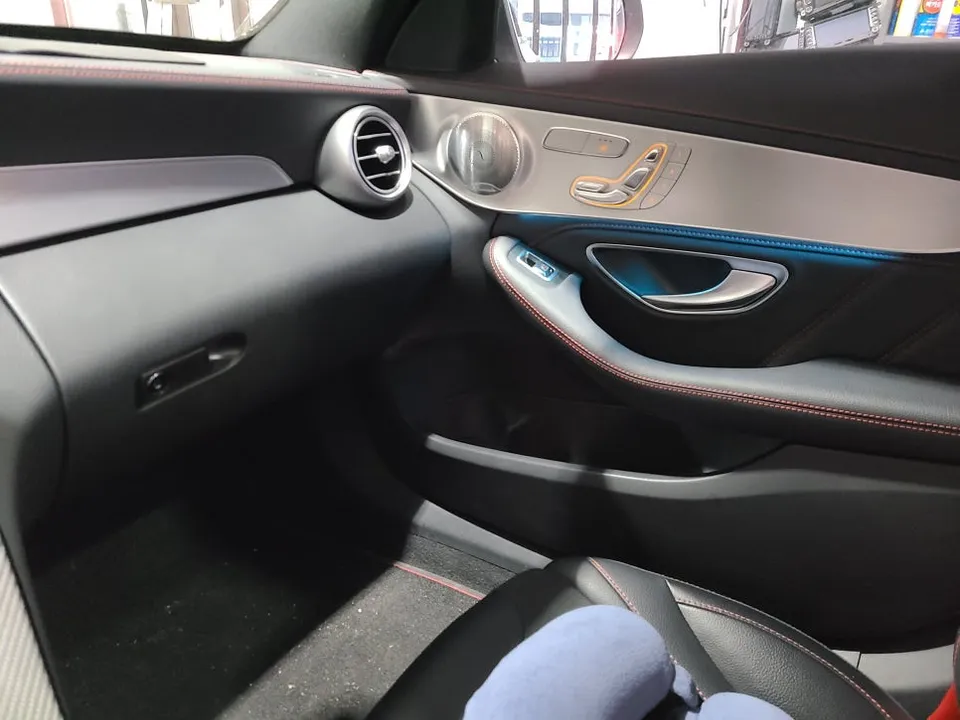 Mercedes-Benz C-Class ambient lighting - Mercedes-Benz C-Class Ambient Lighting Review: Cost & Results photo 4