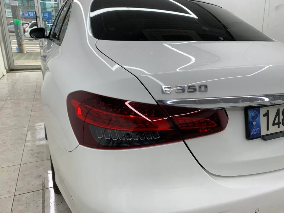 Mercedes-Benz E-Class ppf - Mercedes-Benz E-Class PPF Review: Smoked Film on Lights photo 3