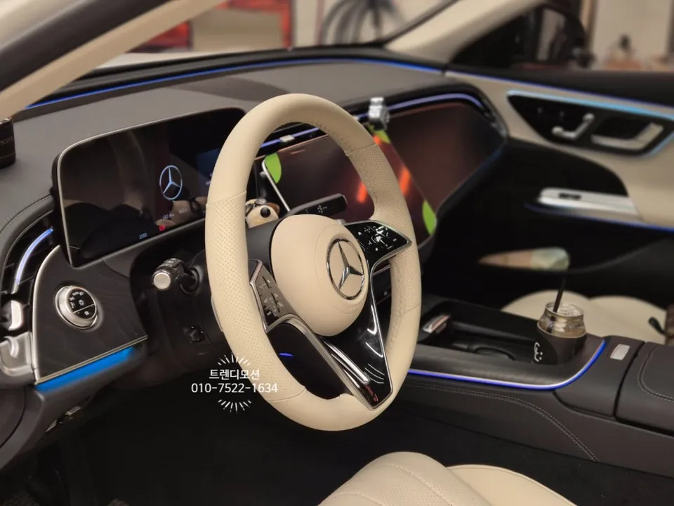 Mercedes-Benz E-Class W214 steering wheel - Mercedes-Benz E-Class W214 Steering Wheel Customization Review photo 3