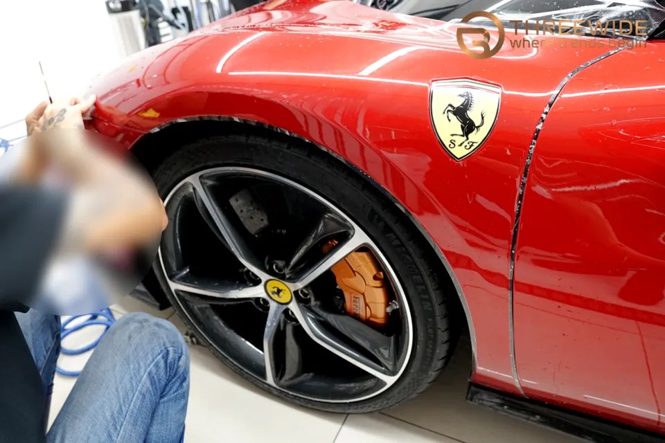 Ferrari 296 GTS PPF施工事例|費用目安と仕上がり 施工写真 2-3