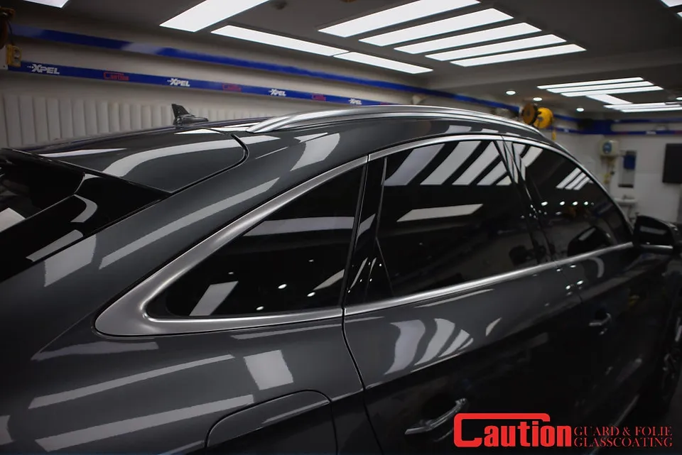 Audi Q5 vinyl wrap - Audi Q5 Vinyl Wrap Review: Modernizing Chrome photo 3