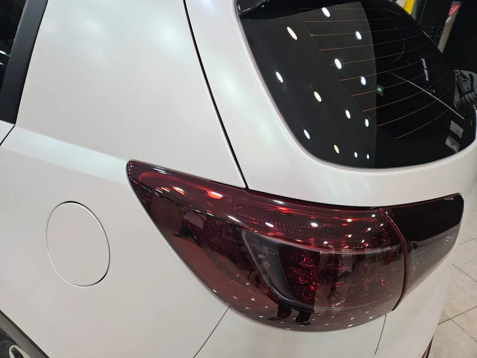 Kia Sportageのガラスコーティング事例 施工写真 2-2