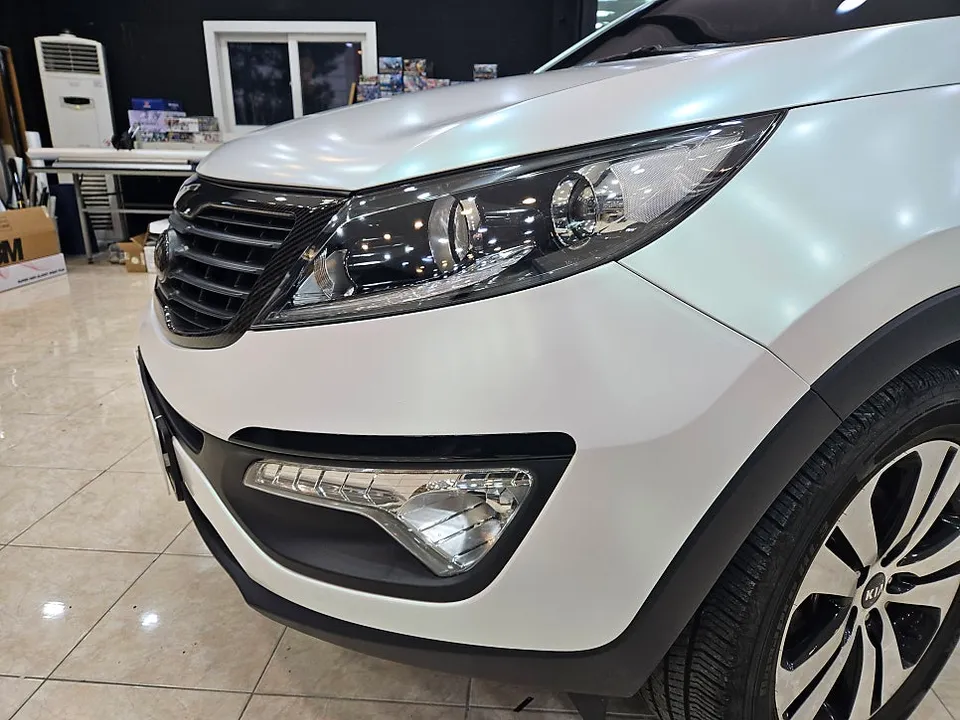 Kia Sportageのガラスコーティング事例 施工写真 1-3