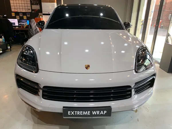 Porsche Cayenne window tinting - Porsche Cayenne Window Tinting Review — Storm Gray Full Wrap photo 5