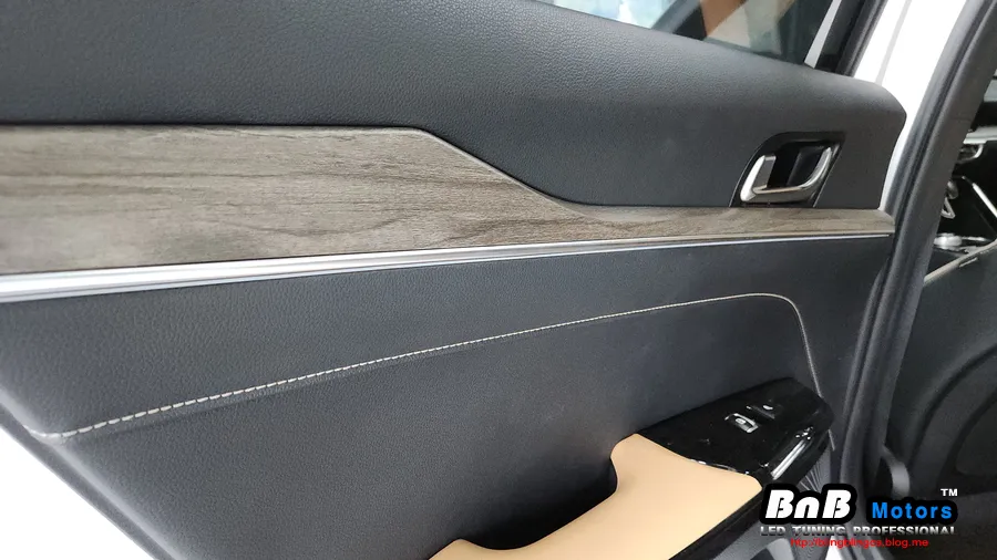 Kia K5 DL3 ambient lighting - Kia K5 DL3 Ambient Lighting Review: Cost & Results photo 4