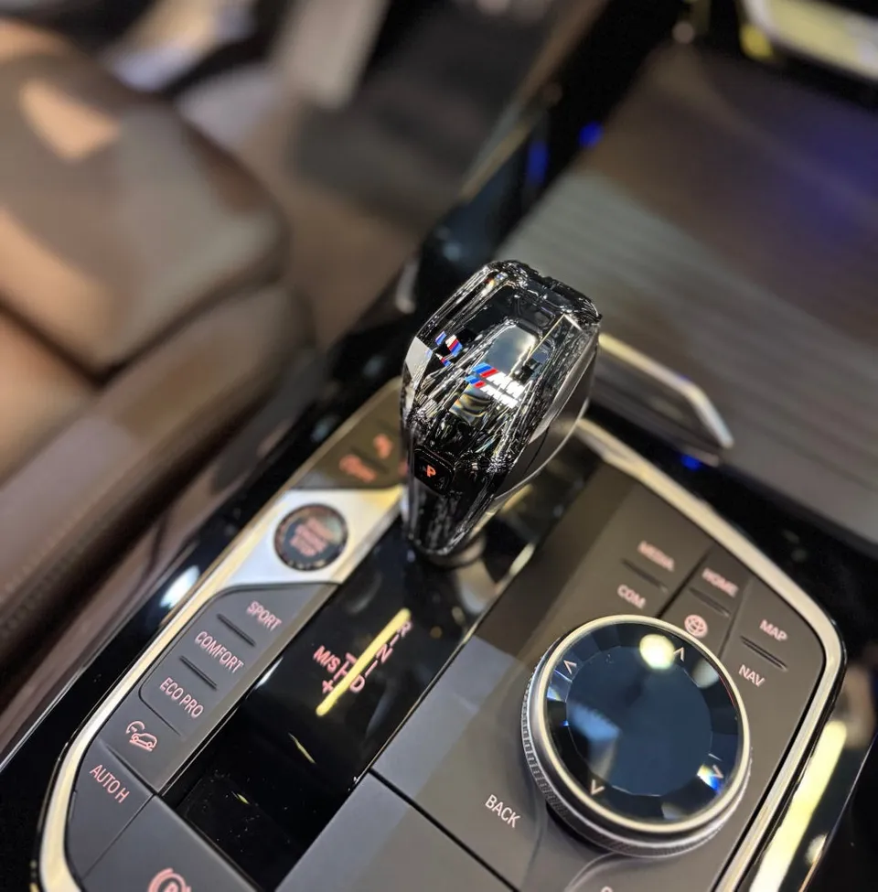 BMW X3 G03 steering wheel - BMW X3 Custom Steering Wheel Upgrade Review photo 3