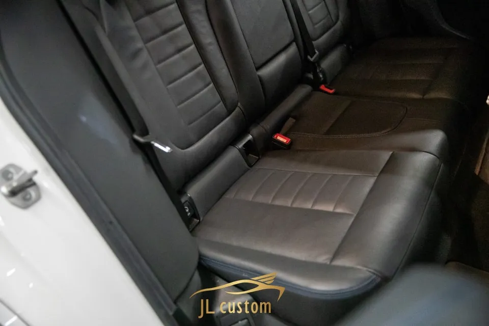 BMW ix3 seat climate - BMW ix3 Heated Seats Review — Enhanced Winter Comfort for Family photo 6