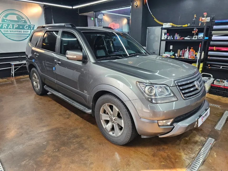Kia Mohaveのカーフィルム施工事例|費用目安・仕上がり 施工写真 1-2