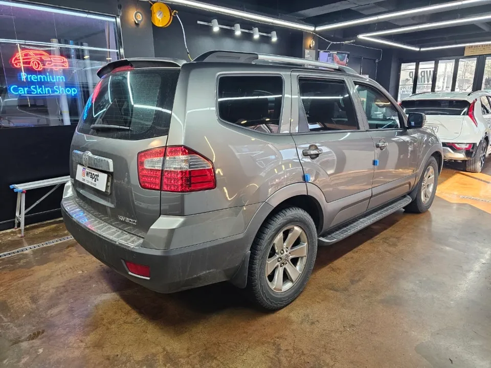 Kia Mohaveのカーフィルム施工事例|費用目安・仕上がり 施工写真 3-2