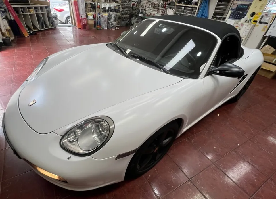 Porsche Boxster oem options installation result