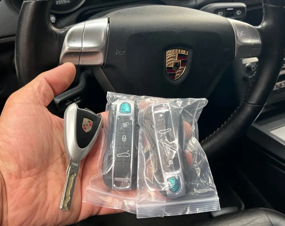 Porsche Boxster oem options - Porsche Boxster OEM Options Review — Smart Key Upgrade photo 3